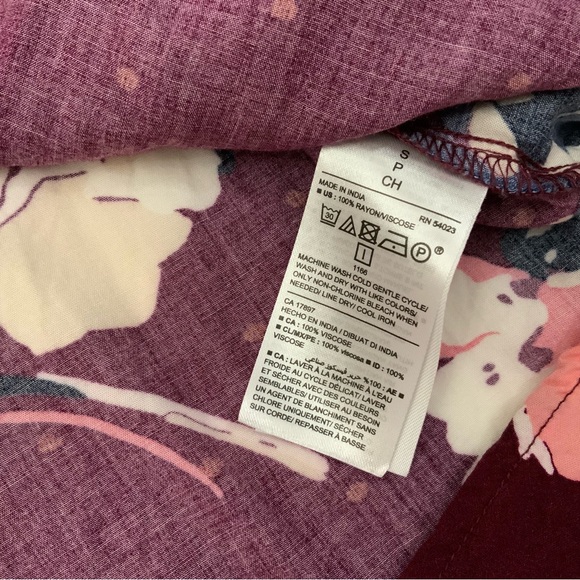 Old Navy Womens Small Dress Shift Burgundy Floral Print V Neck Tie Neckline - Picture 12 of 12